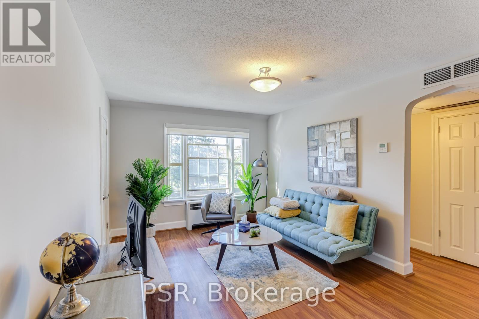 L21 - 1325 BAYVIEW AVENUE, Toronto, Ontario