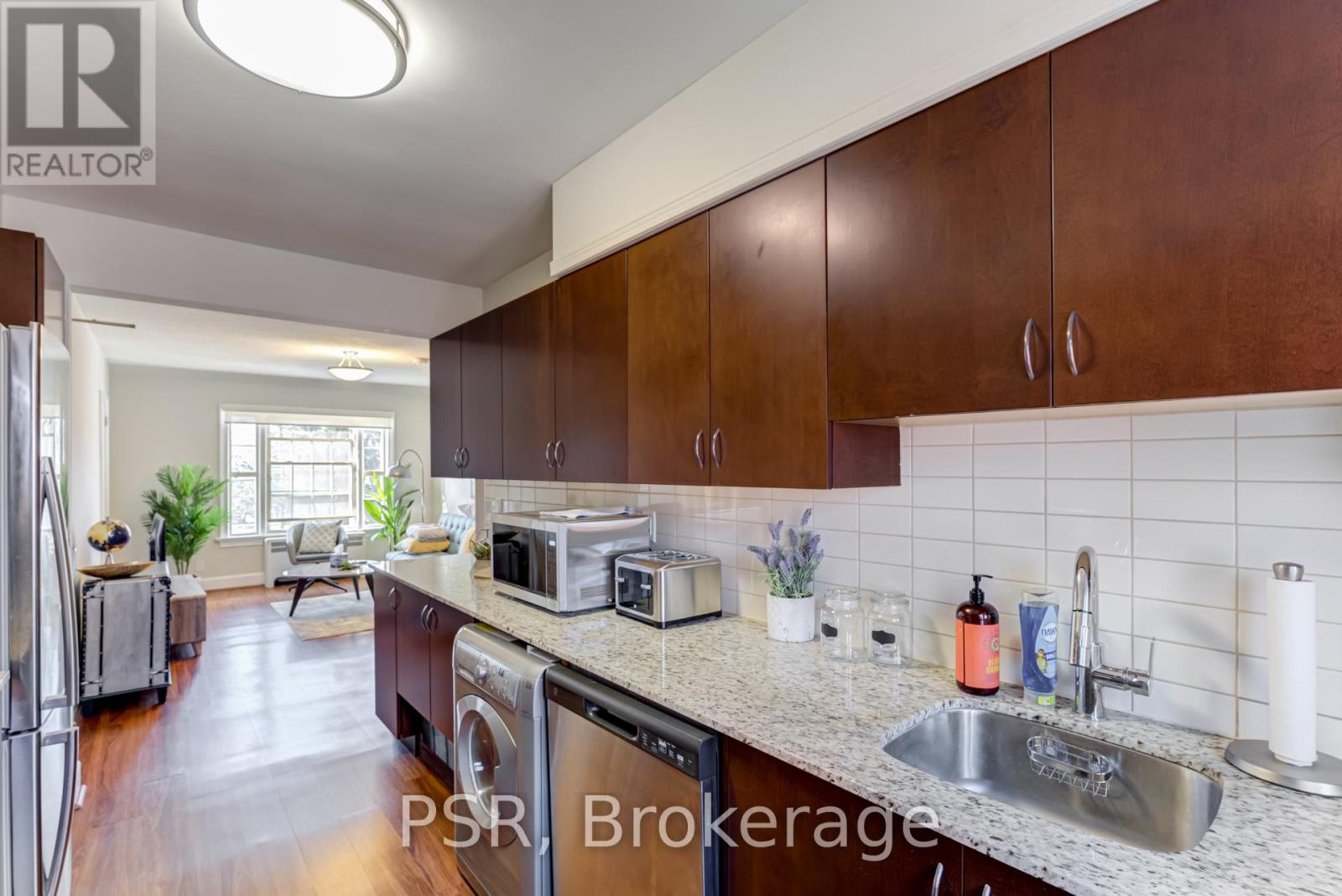 L21 - 1325 Bayview Avenue, Toronto (Leaside), Ontario  M4G 3A5 - Photo 8 - C12886712