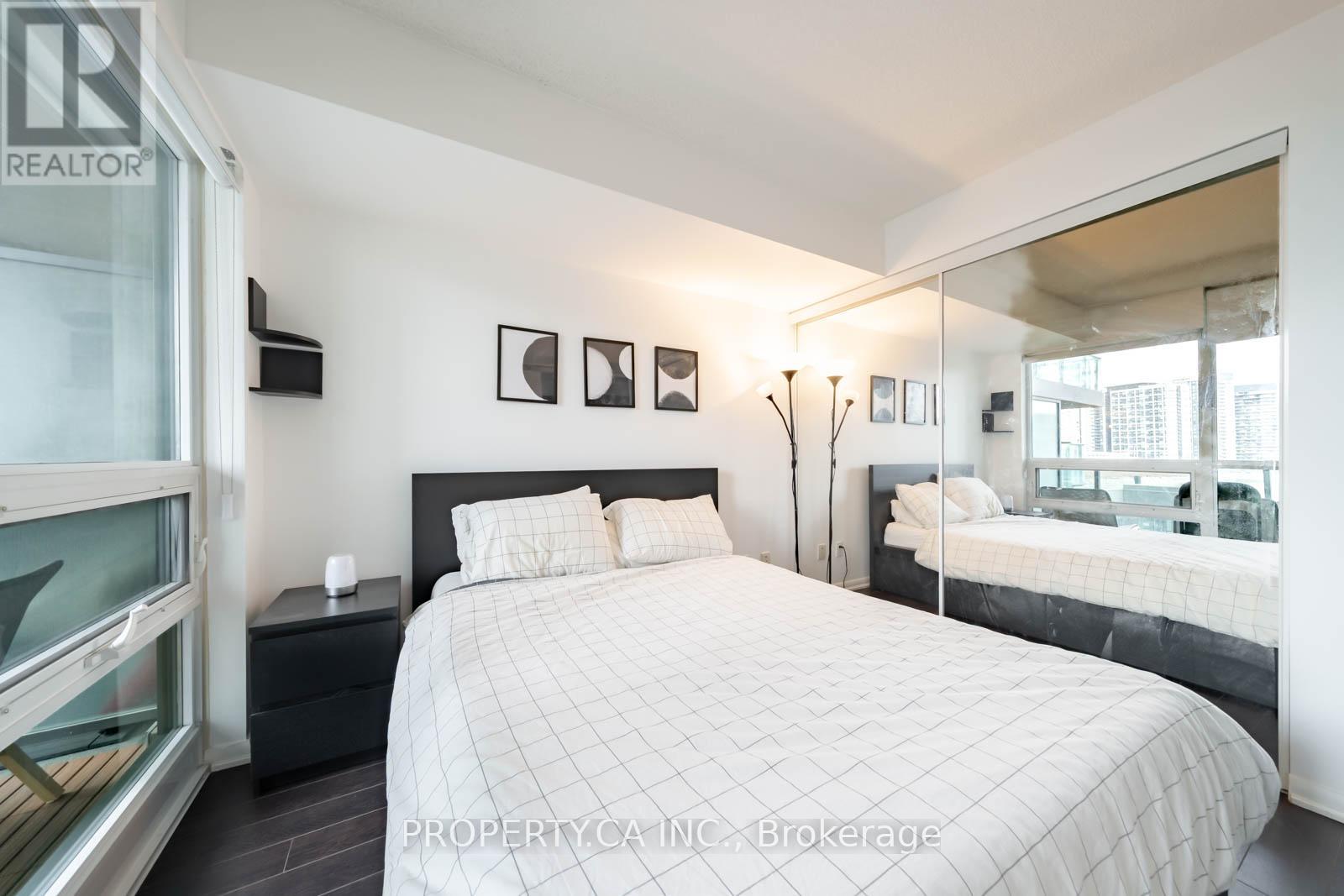 956 - 209 Fort York Boulevard, Toronto (Niagara), Ontario  M5V 4A1 - Photo 9 - C12886748