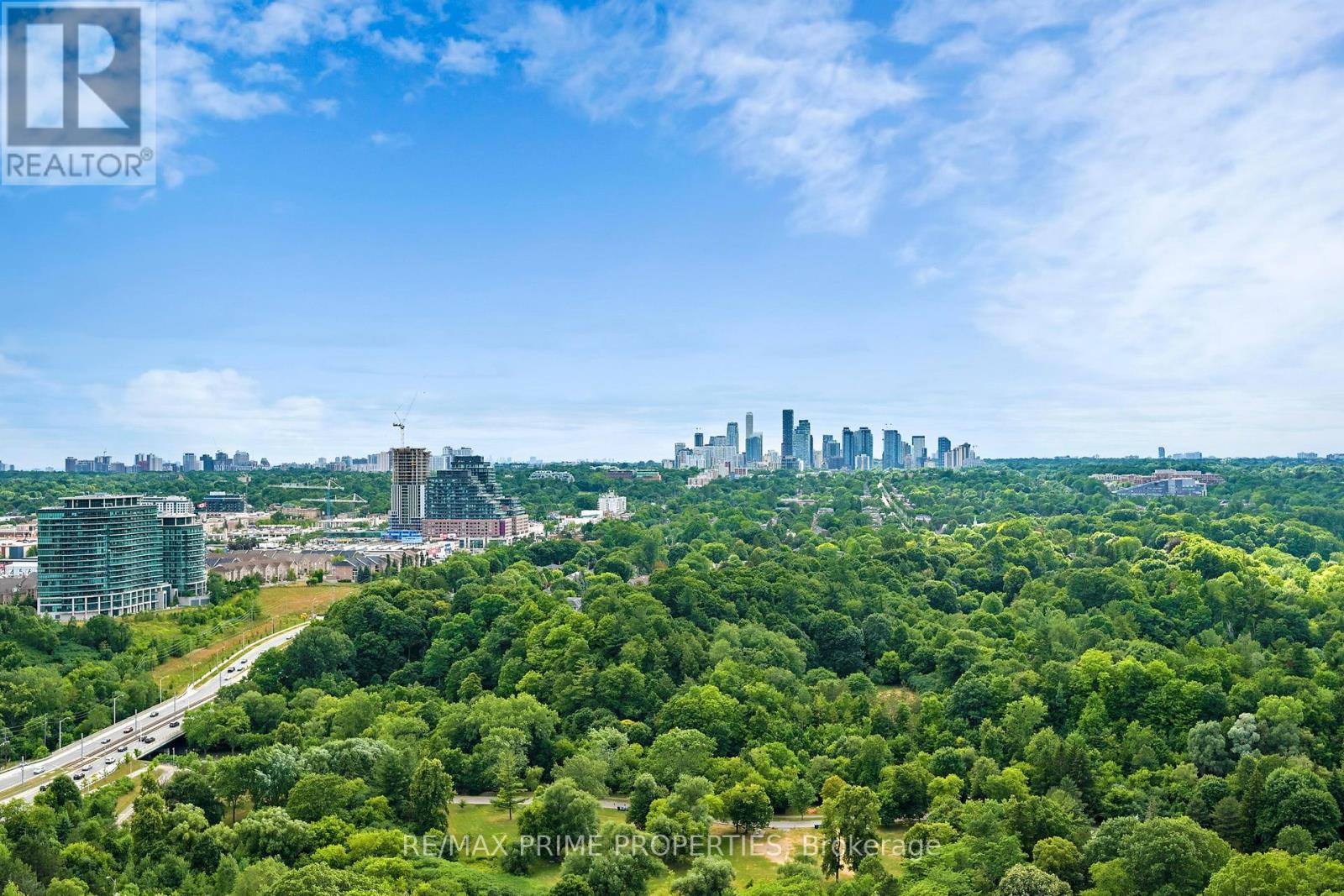 2401 - 30 Inn On The Park Drive, Toronto, Ontario  M3C 0P7 - Photo 17 - C12886754