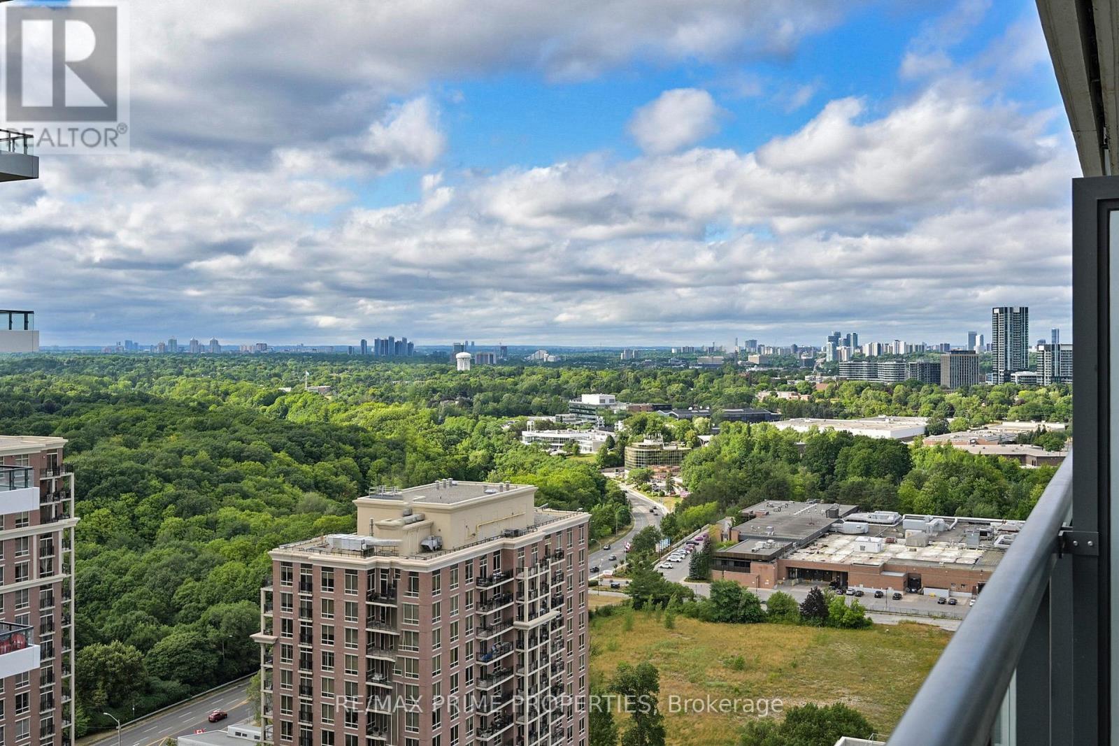 2401 - 30 Inn On The Park Drive, Toronto, Ontario  M3C 0P7 - Photo 18 - C12886754