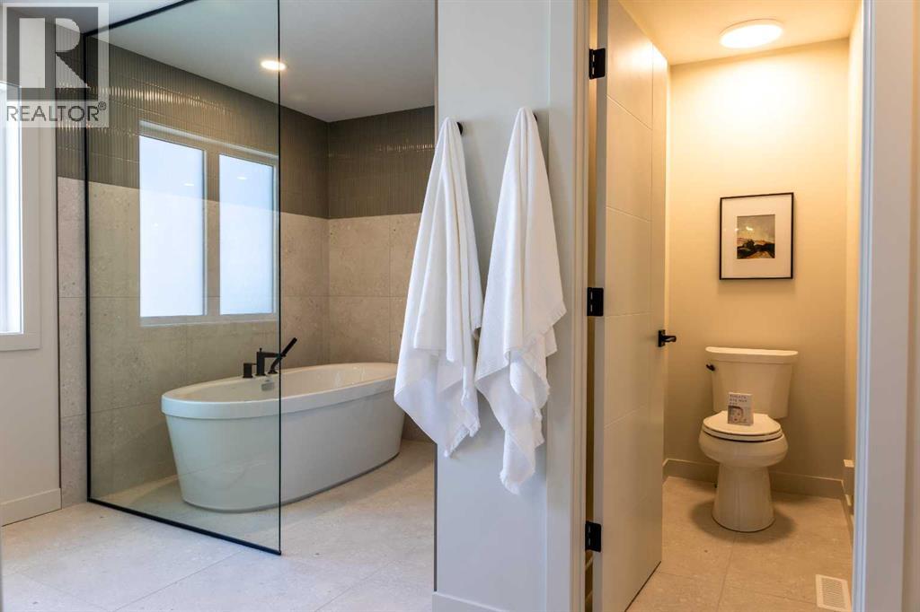 680 Devonia Road W, Lethbridge, Alberta  T1J 5W3 - Photo 7 - A2278684