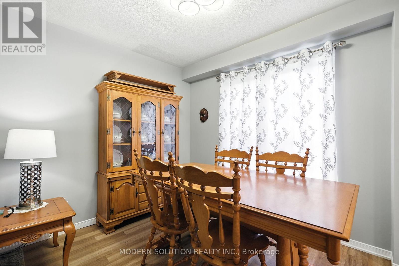 99 Creekwood Crescent, Whitby (Rolling Acres), Ontario  L1R 2K1 - Photo 9 - E12886518