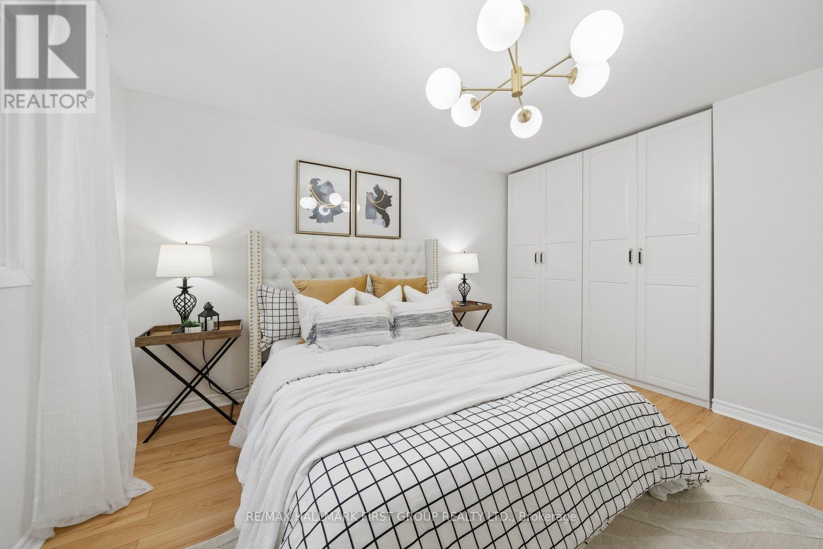 621 Beckworth Square, Pickering (Amberlea), Ontario  L1V 3X3 - Photo 16 - E12886538