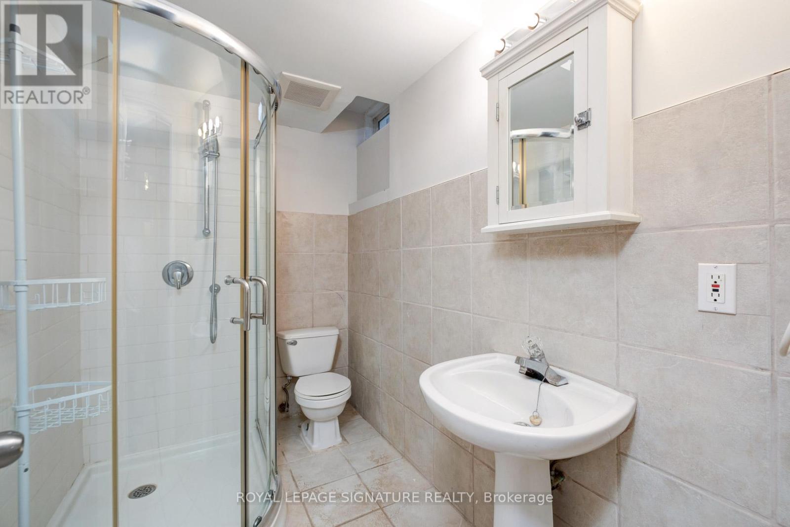 1683 Canadore Crescent, Oshawa (Samac), Ontario  L1G 8A7 - Photo 19 - E12886542