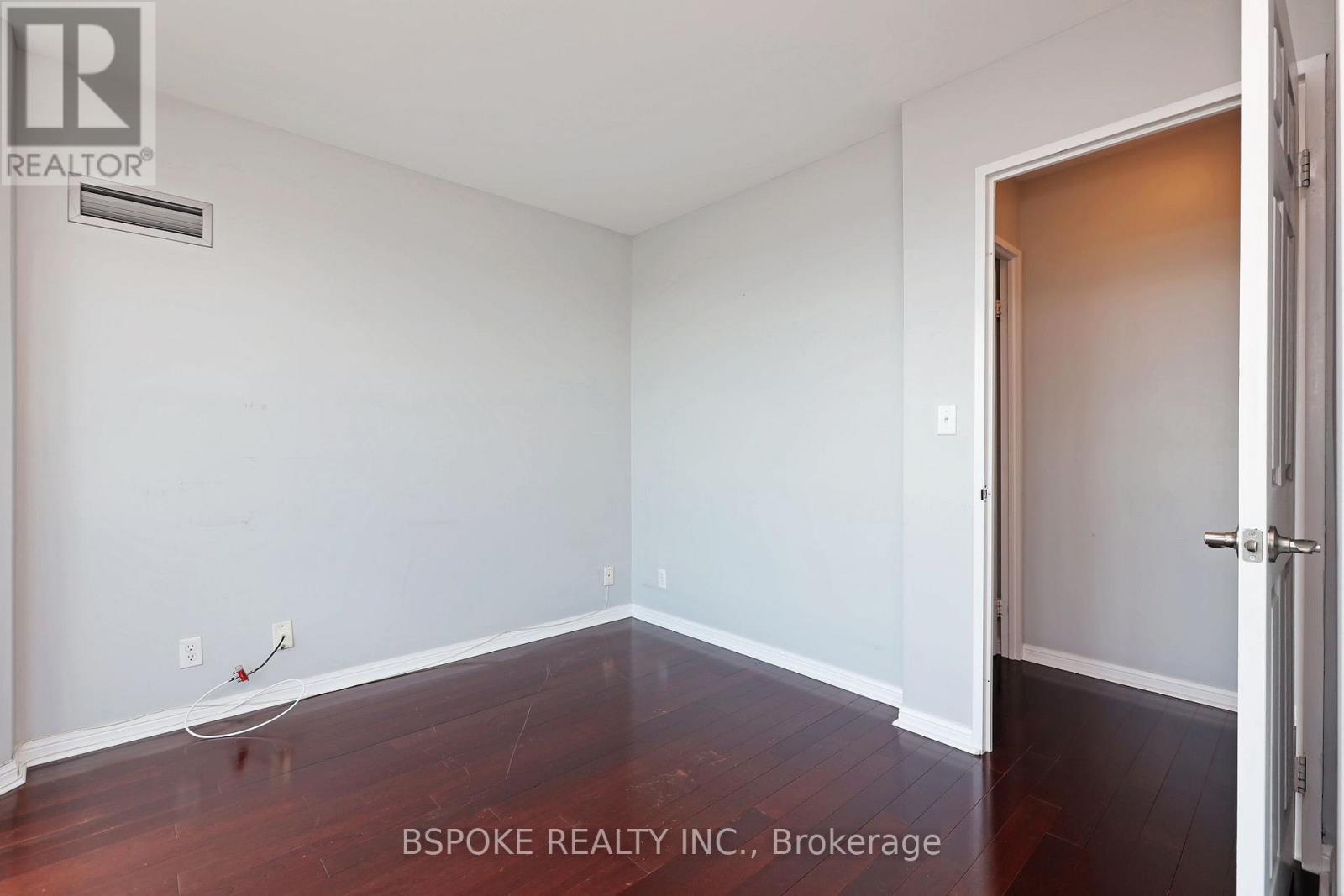 Ph303 - 11 Lee Centre Drive, Toronto (Woburn), Ontario  M1H 3J5 - Photo 18 - E12886632