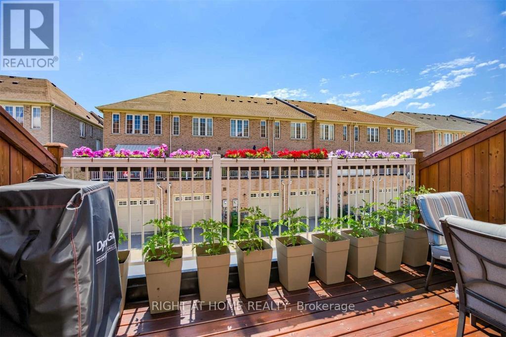 49 Wilkes Crescent, Toronto (Clairlea-Birchmount), Ontario  M1L 0B4 - Photo 34 - E12886672