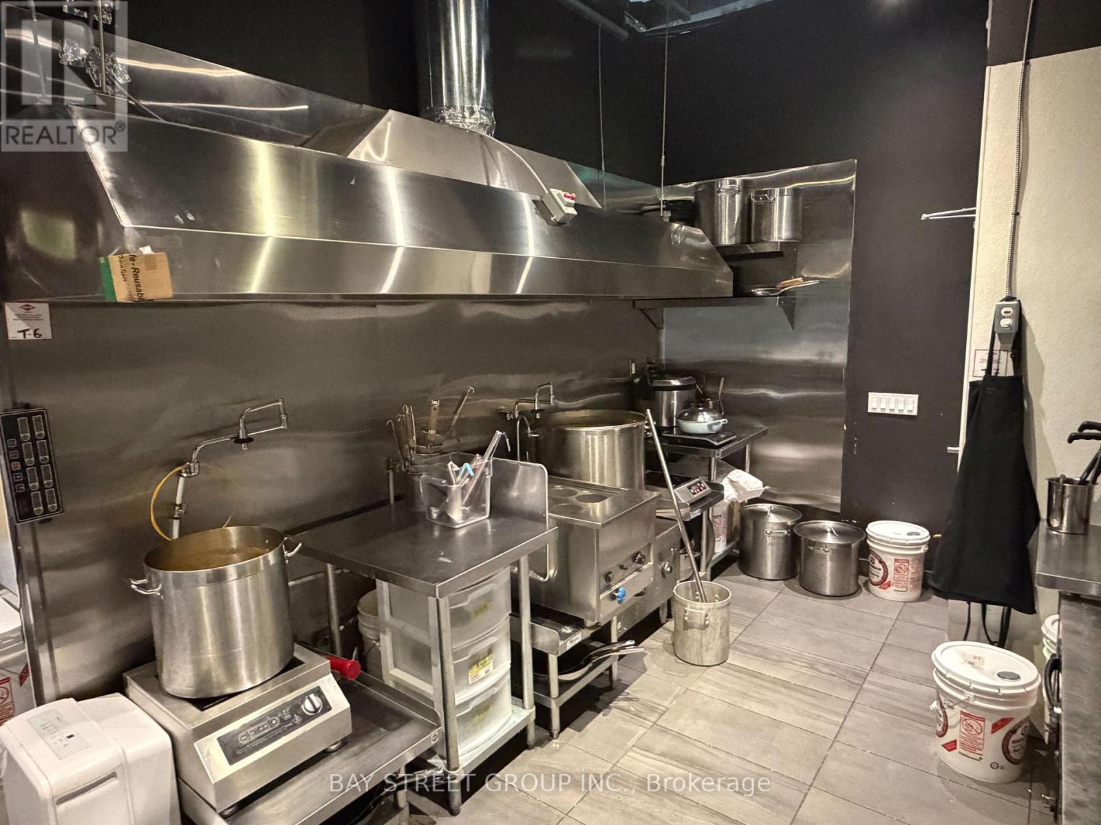 6 & 7 - 385 Silver Star Boulevard, Toronto (Milliken), Ontario  M1V 0E3 - Photo 9 - E12886776