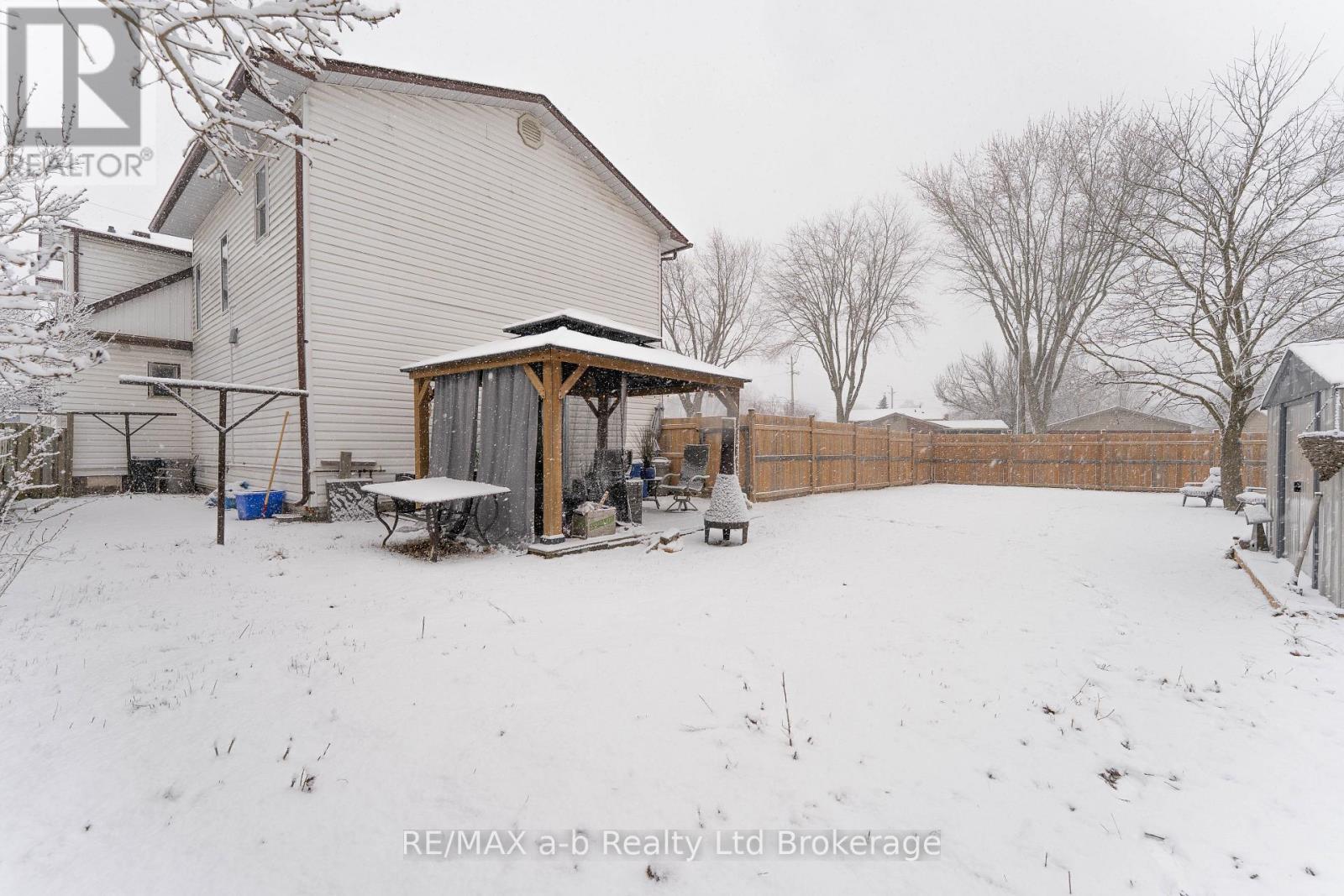 13 Potters Road N, Tillsonburg, Ontario  N4G 2G9 - Photo 41 - X12886534