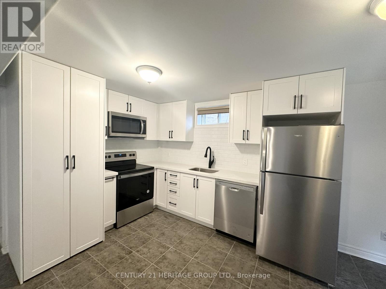 Bsmt - 64 Zippora Drive, Richmond Hill (Devonsleigh), Ontario  L4S 2M7 - Photo 4 - N12886412