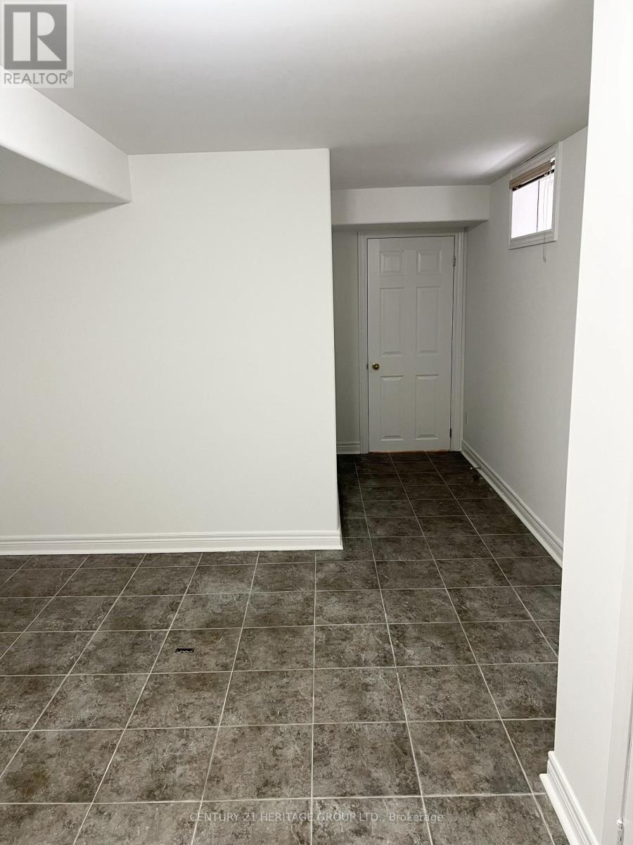 Bsmt - 64 Zippora Drive, Richmond Hill (Devonsleigh), Ontario  L4S 2M7 - Photo 9 - N12886412