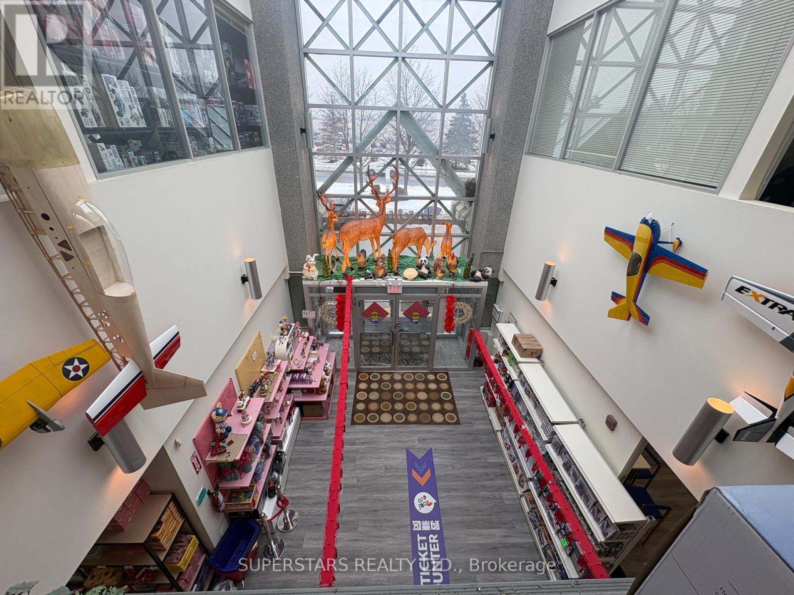 1 - 221 Whitehall Drive, Markham, Ontario  L3R 9T1 - Photo 9 - N12886558