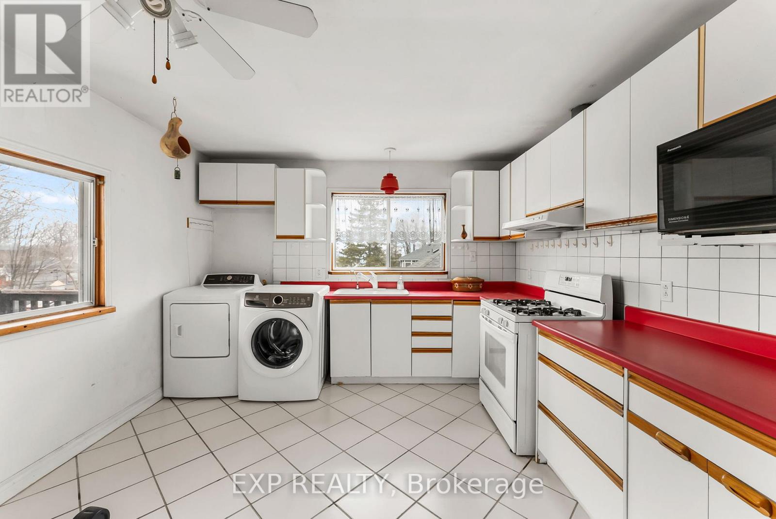 46 Isle Vista Drive, Georgina (Virginia), Ontario  L0E 1N0 - Photo 26 - N12886572