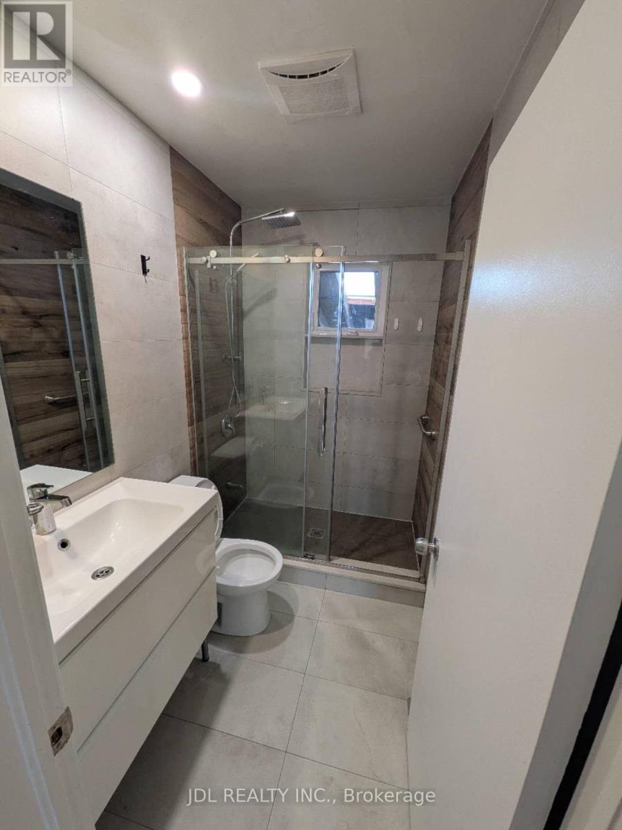 345 CENTRE STREET E, Richmond Hill, Ontario