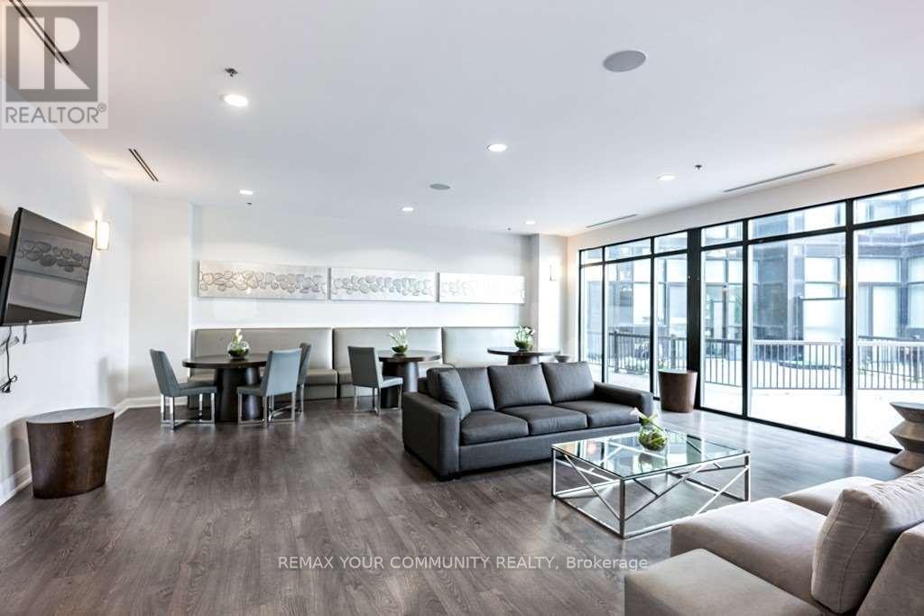 2501 - 2910 Highway 7 Road, Vaughan (Concord), Ontario  L4K 0H8 - Photo 10 - N12886608