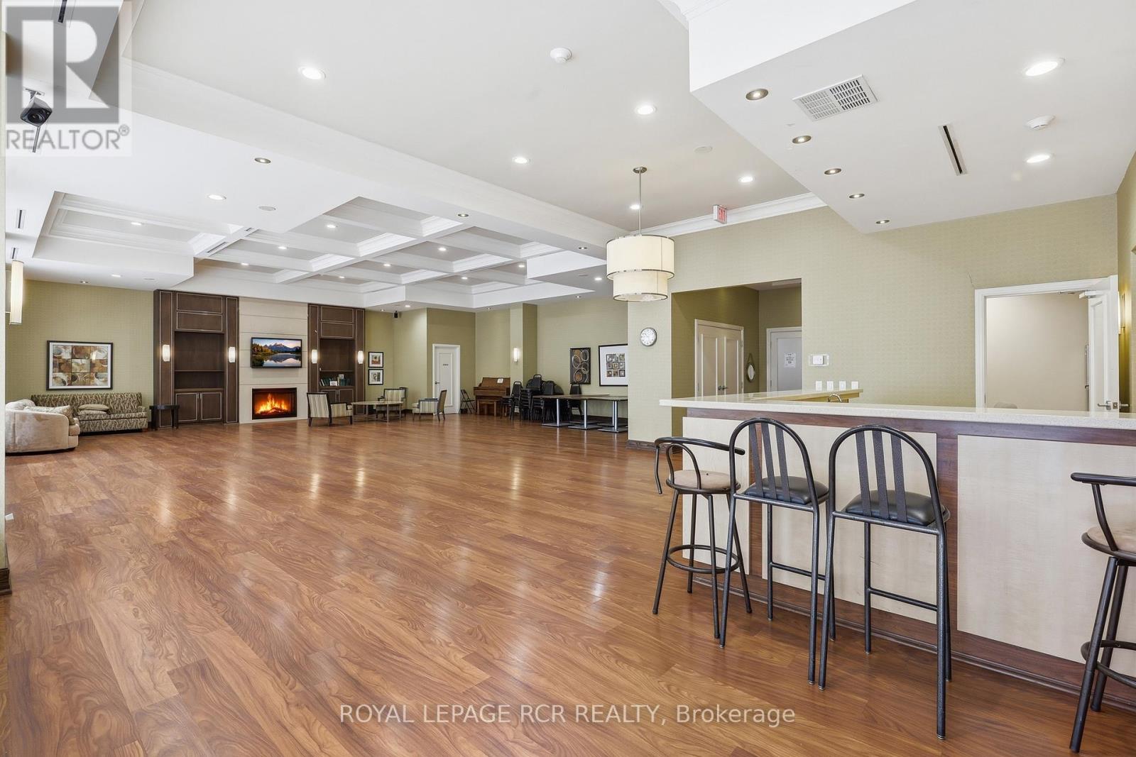 109 - 30 North Park Road, Vaughan (Beverley Glen), Ontario  L4J 0G6 - Photo 23 - N12886696