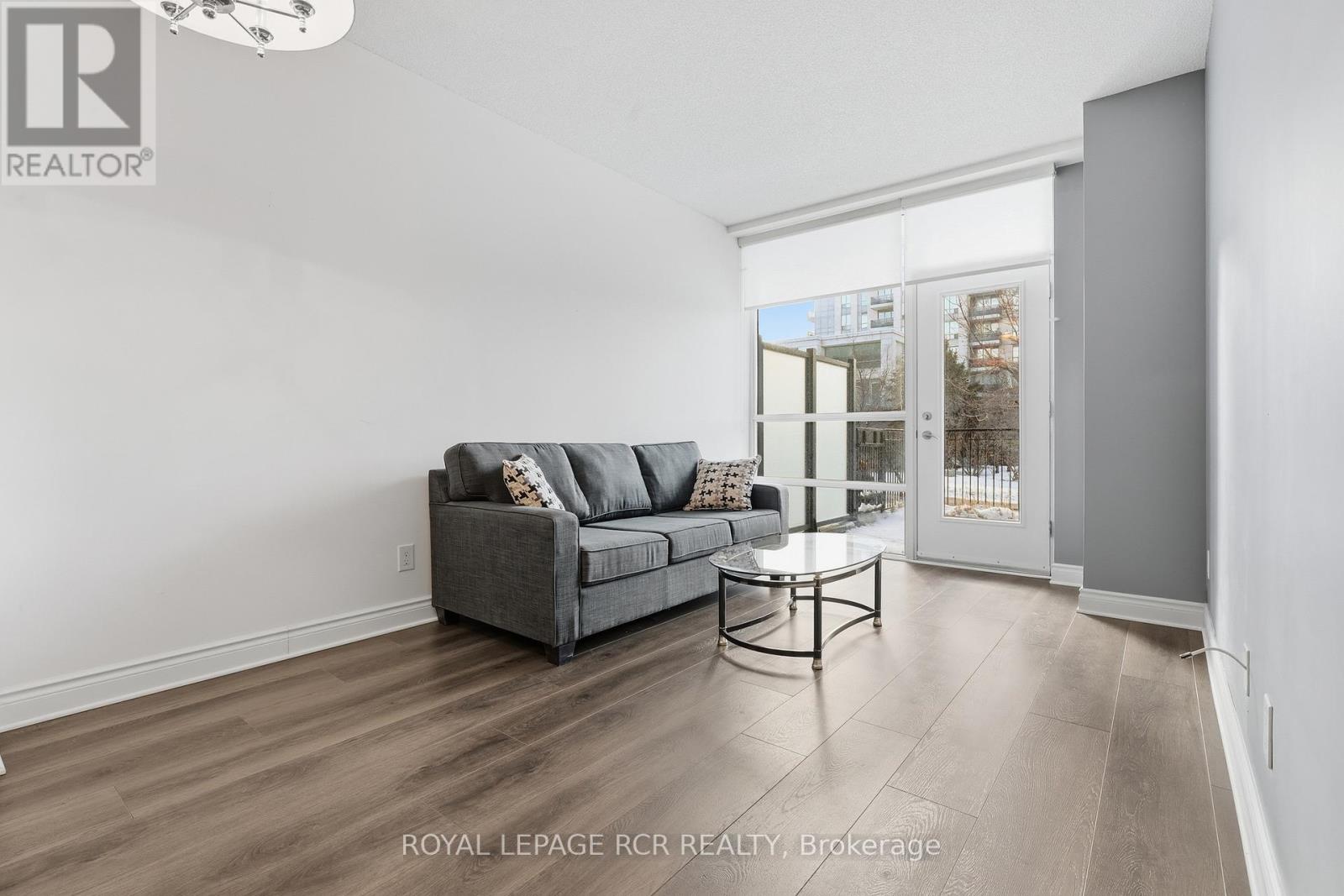 109 - 30 North Park Road, Vaughan (Beverley Glen), Ontario  L4J 0G6 - Photo 8 - N12886696