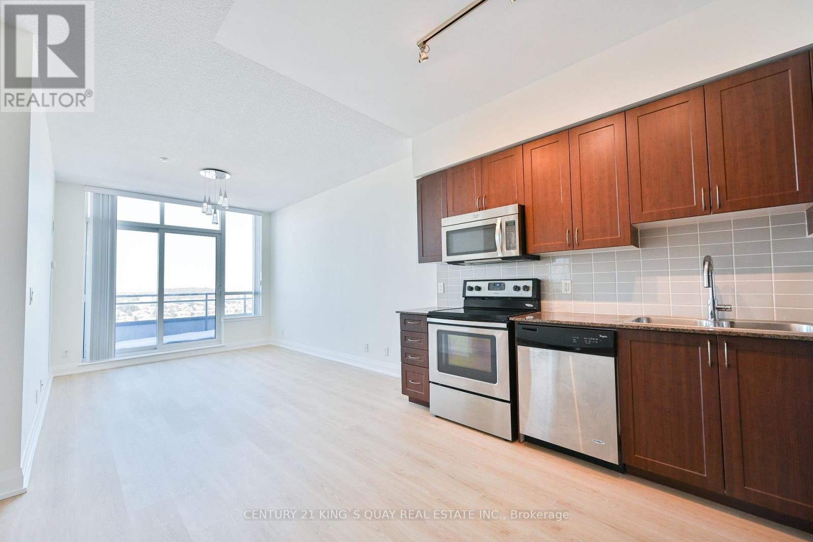 Ph19 - 376 Highway 7 Avenue E, Richmond Hill, Ontario  L4B 0C7 - Photo 2 - N12886724