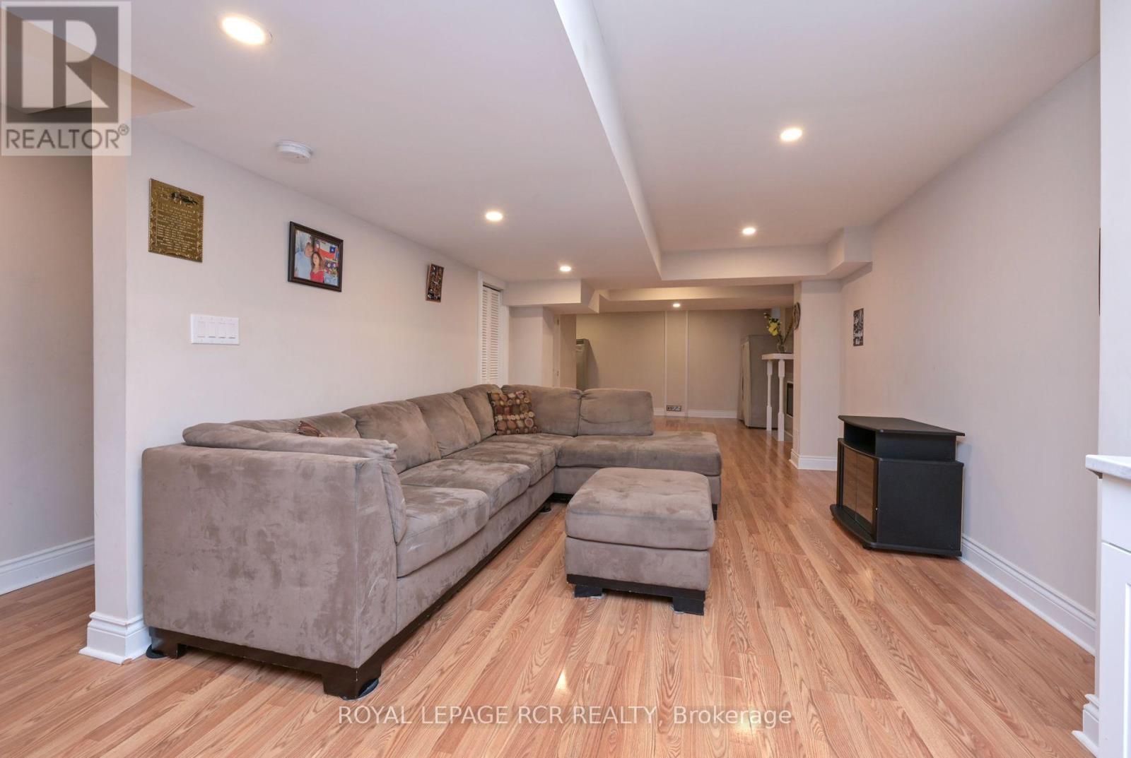 Lower - 62 Ferris Lane, New Tecumseth (Alliston), Ontario  L9R 0J3 - Photo 5 - N12886784