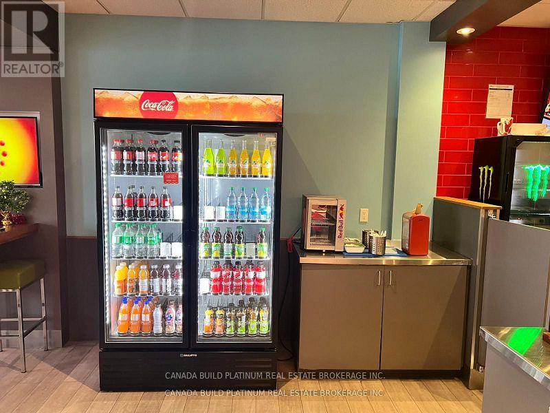 331 Bayfield Street, Barrie, Ontario  L4M 3C2 - Photo 7 - S12886642