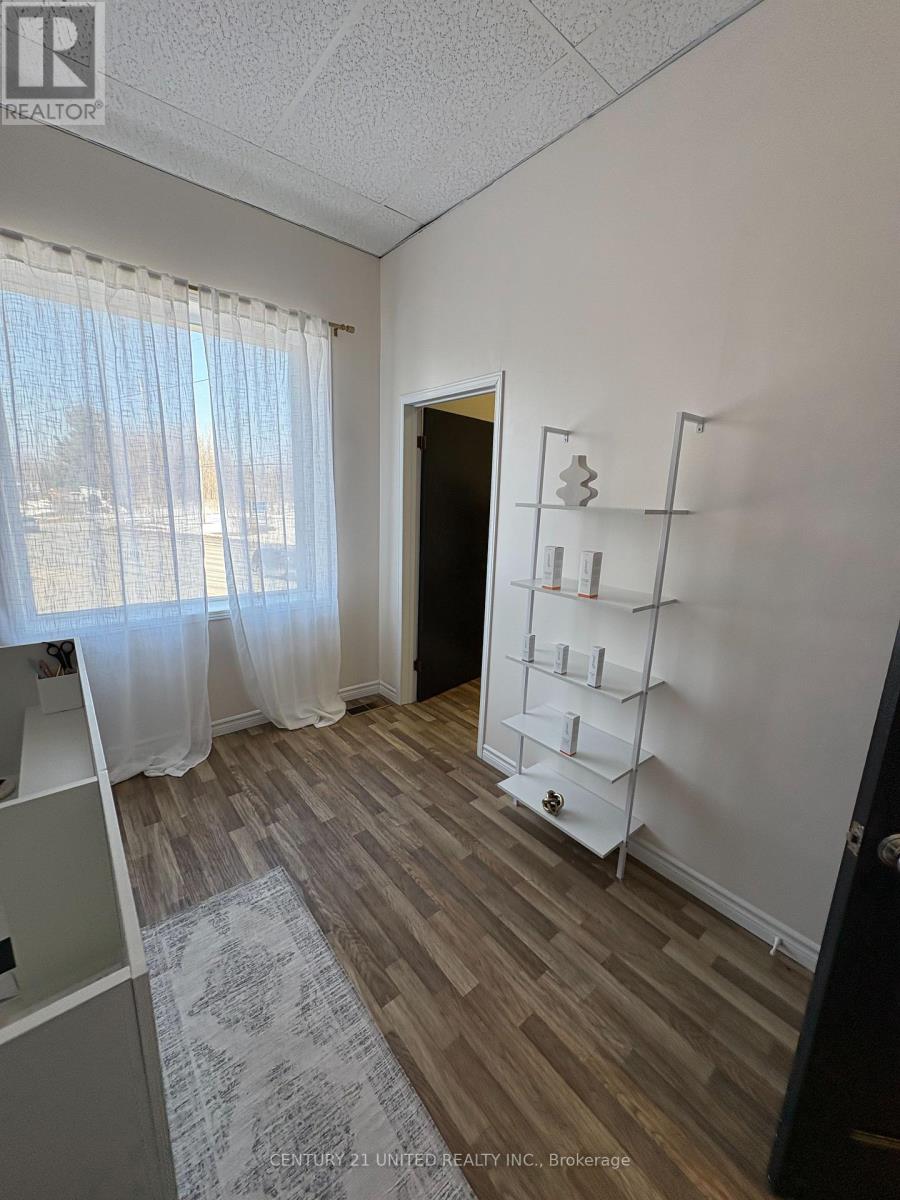 1e - 609 William Street, Cobourg, Ontario  K9A 3A5 - Photo 10 - X12713594