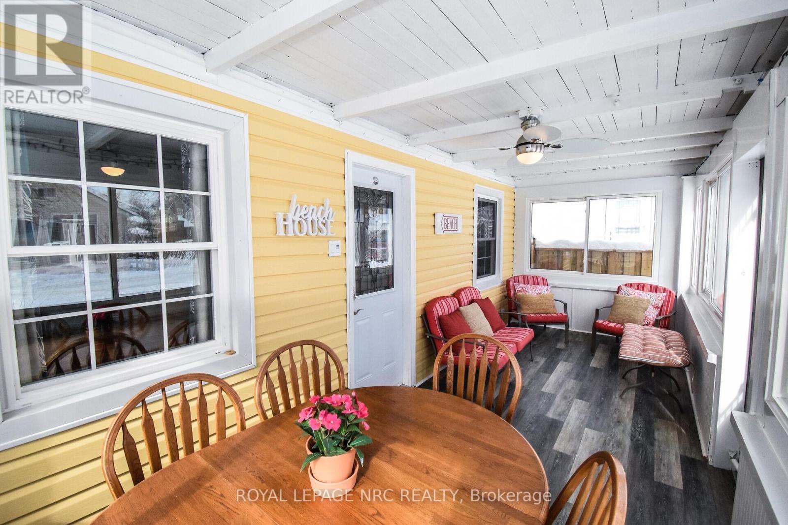 349 Elmwood Avenue, Fort Erie, Ontario  L0S 1B0 - Photo 6 - X12782730