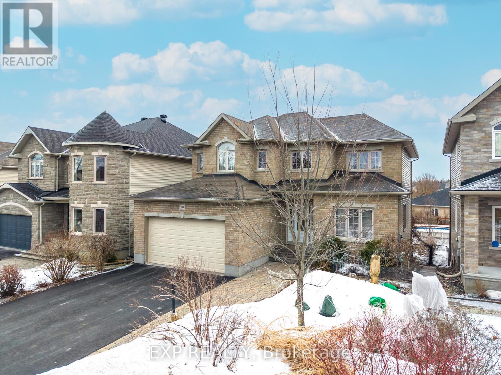 419 Landswood Way, Ottawa, Ontario  K2S 0A4 - Photo 2 - X12872152