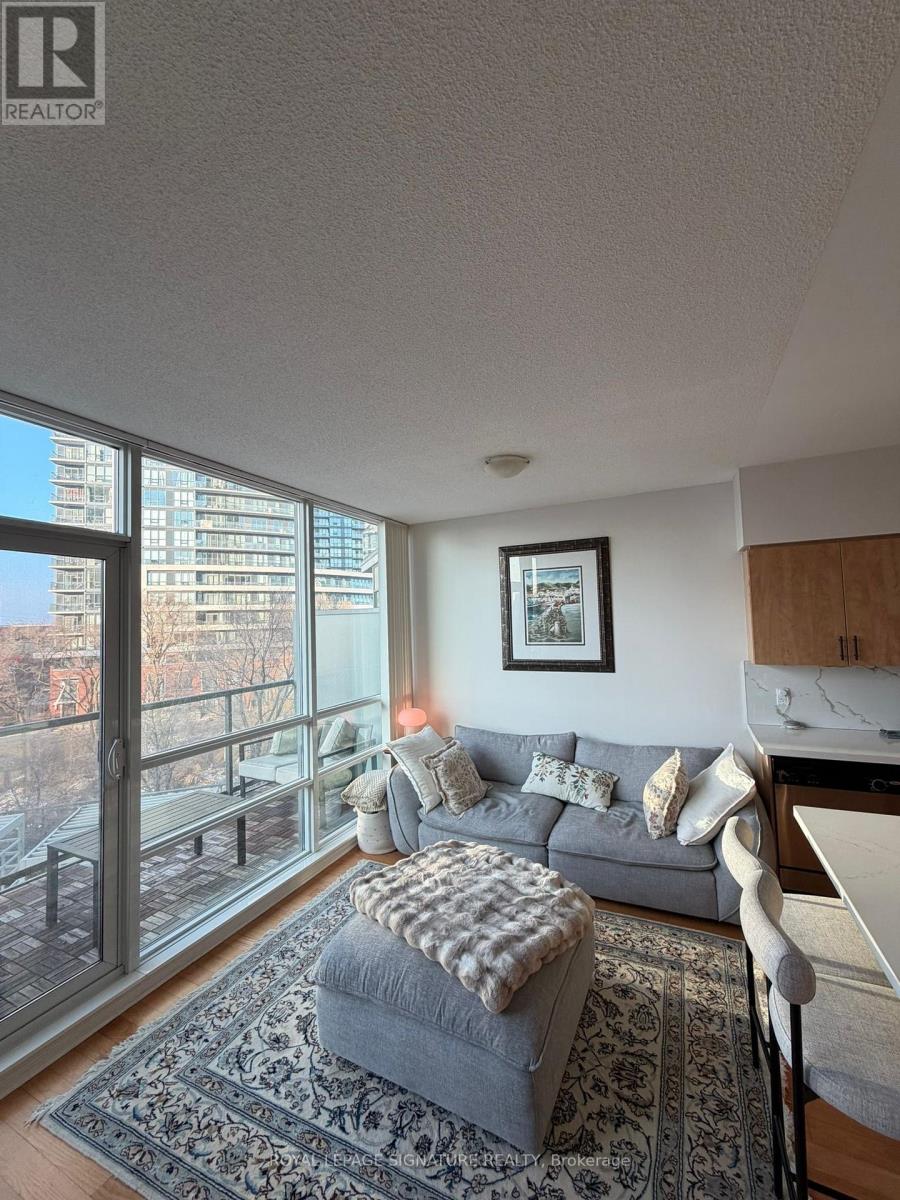 310 - 2230 Lakeshore Boulevard W, Toronto (Mimico), Ontario  M8V 0B2 - Photo 11 - W12846332