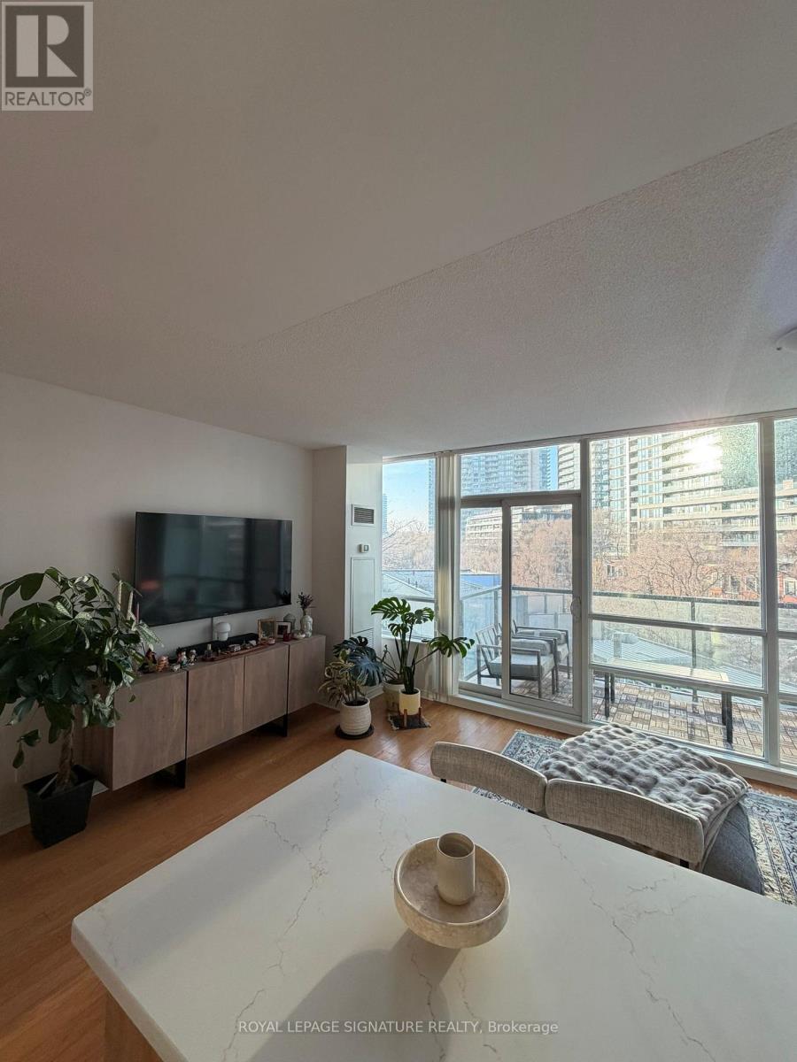 310 - 2230 Lakeshore Boulevard W, Toronto (Mimico), Ontario  M8V 0B2 - Photo 4 - W12846332