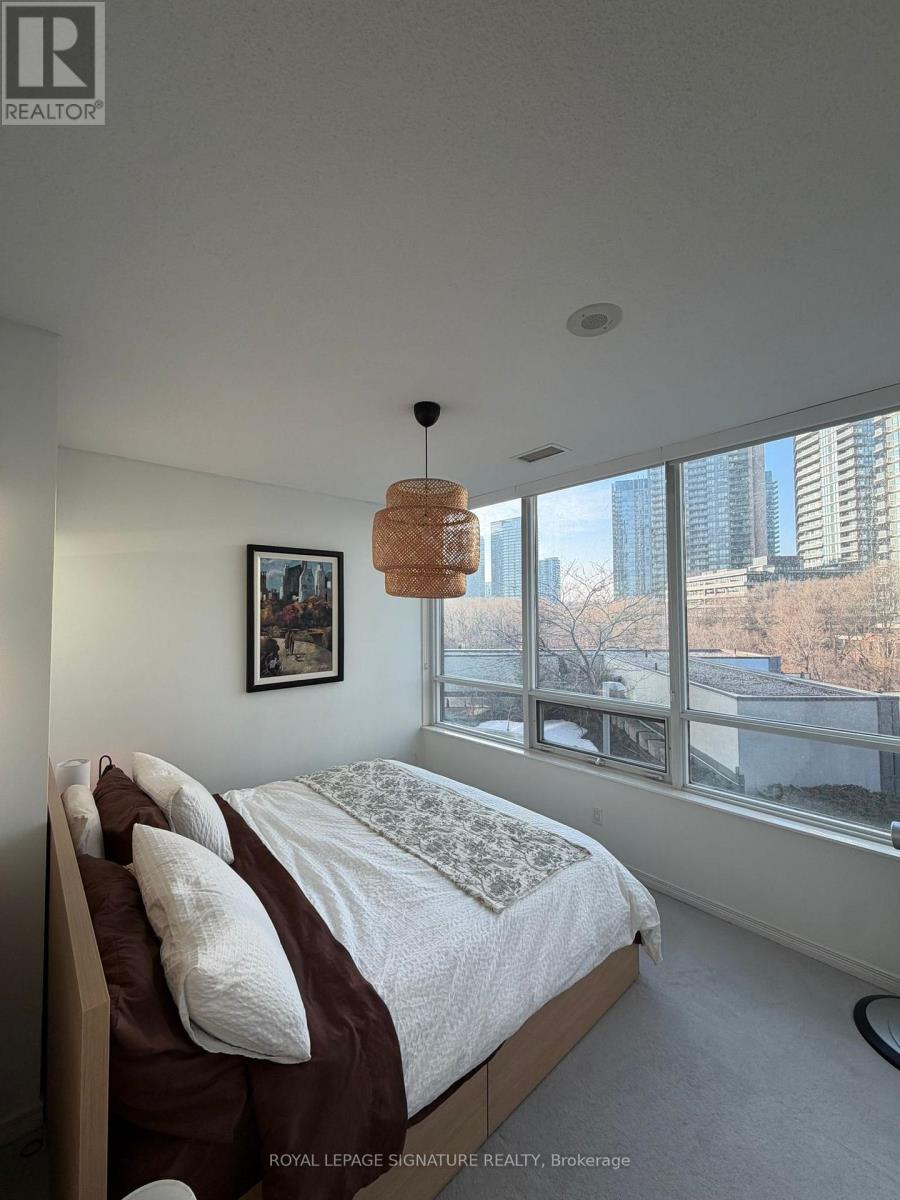 310 - 2230 Lakeshore Boulevard W, Toronto (Mimico), Ontario  M8V 0B2 - Photo 8 - W12846332