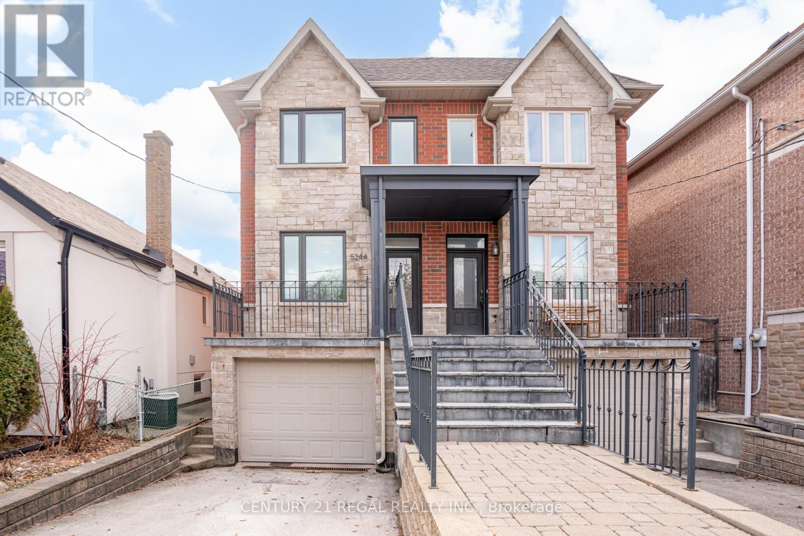 524A MCROBERTS AVENUE, Toronto, Ontario