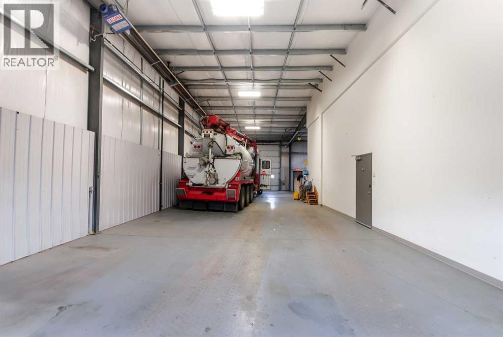 662 16 Street Sw, Medicine Hat, Alberta  T1A 4X1 - Photo 5 - A2127332