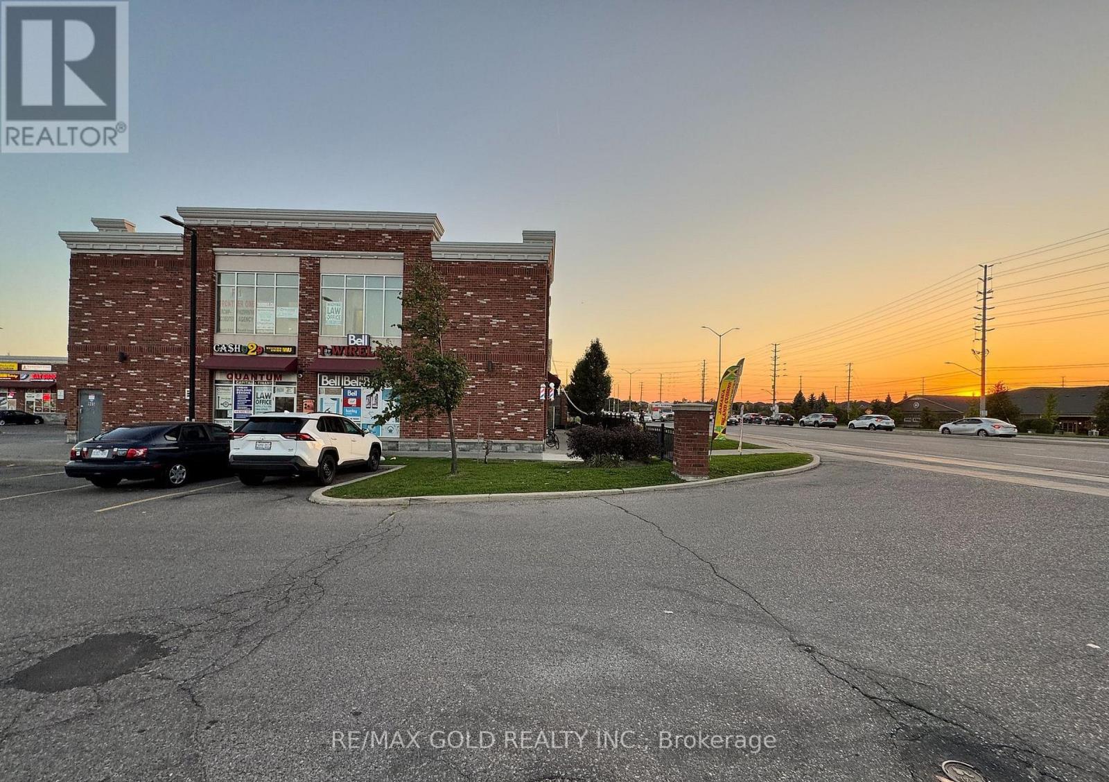 10 - 965 Bovaird Drive W, Brampton (Fletcher's Meadow), Ontario  L7A 1R4 - Photo 26 - W12886404