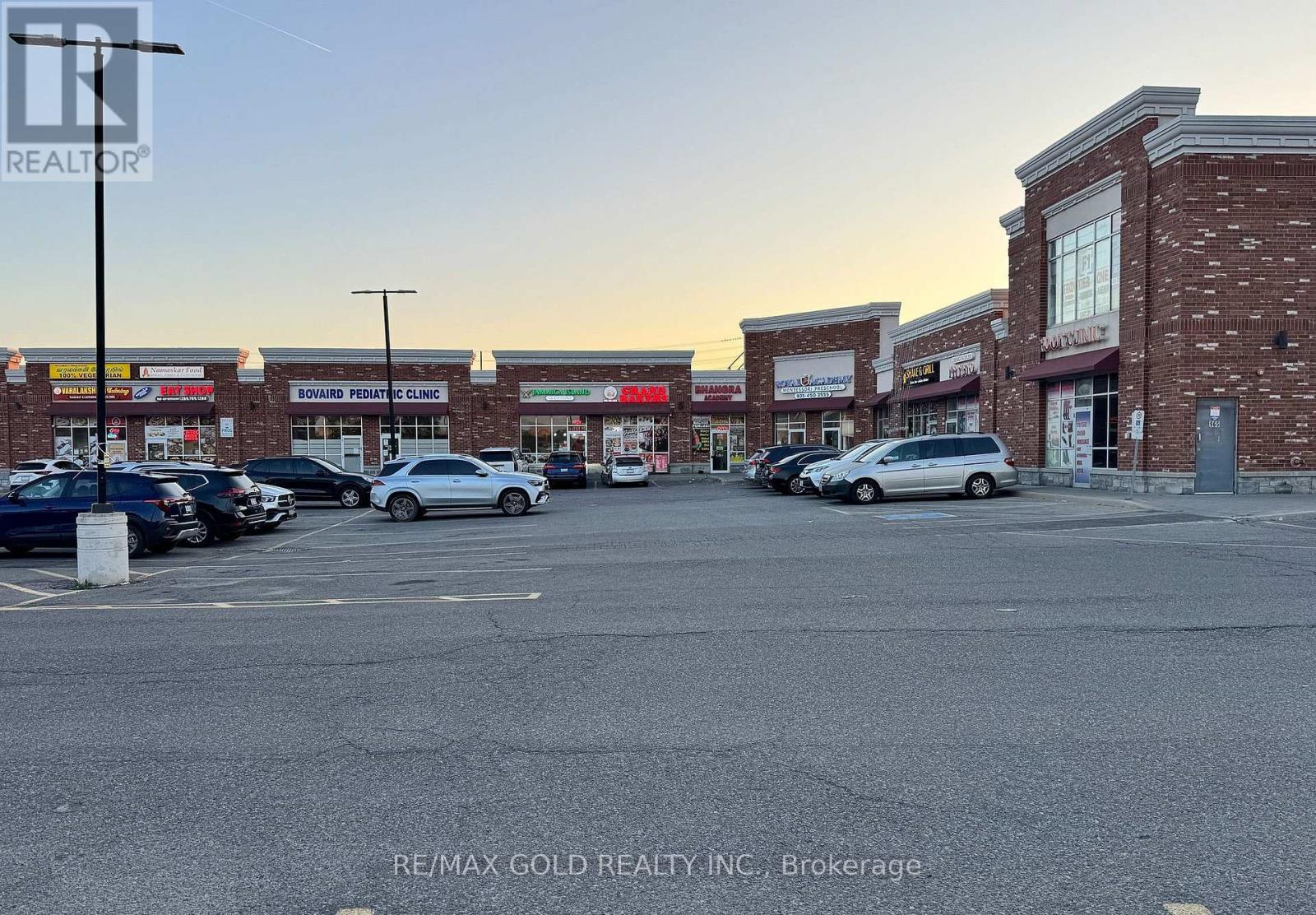 10 - 965 BOVAIRD DRIVE W, Brampton, Ontario