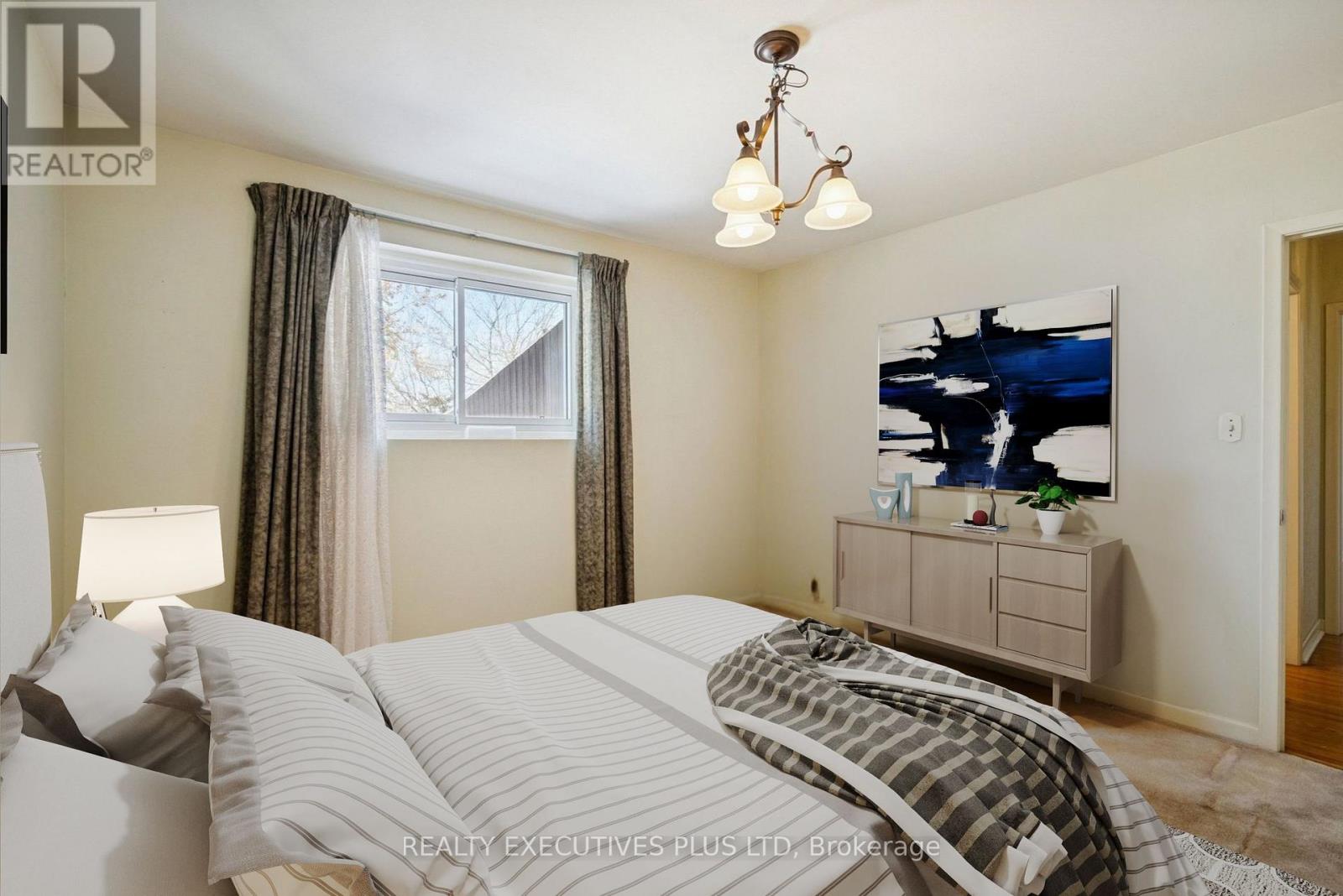 43 Marlebon Road, Toronto (West Humber-Clairville), Ontario  M9V 3V8 - Photo 12 - W12886460