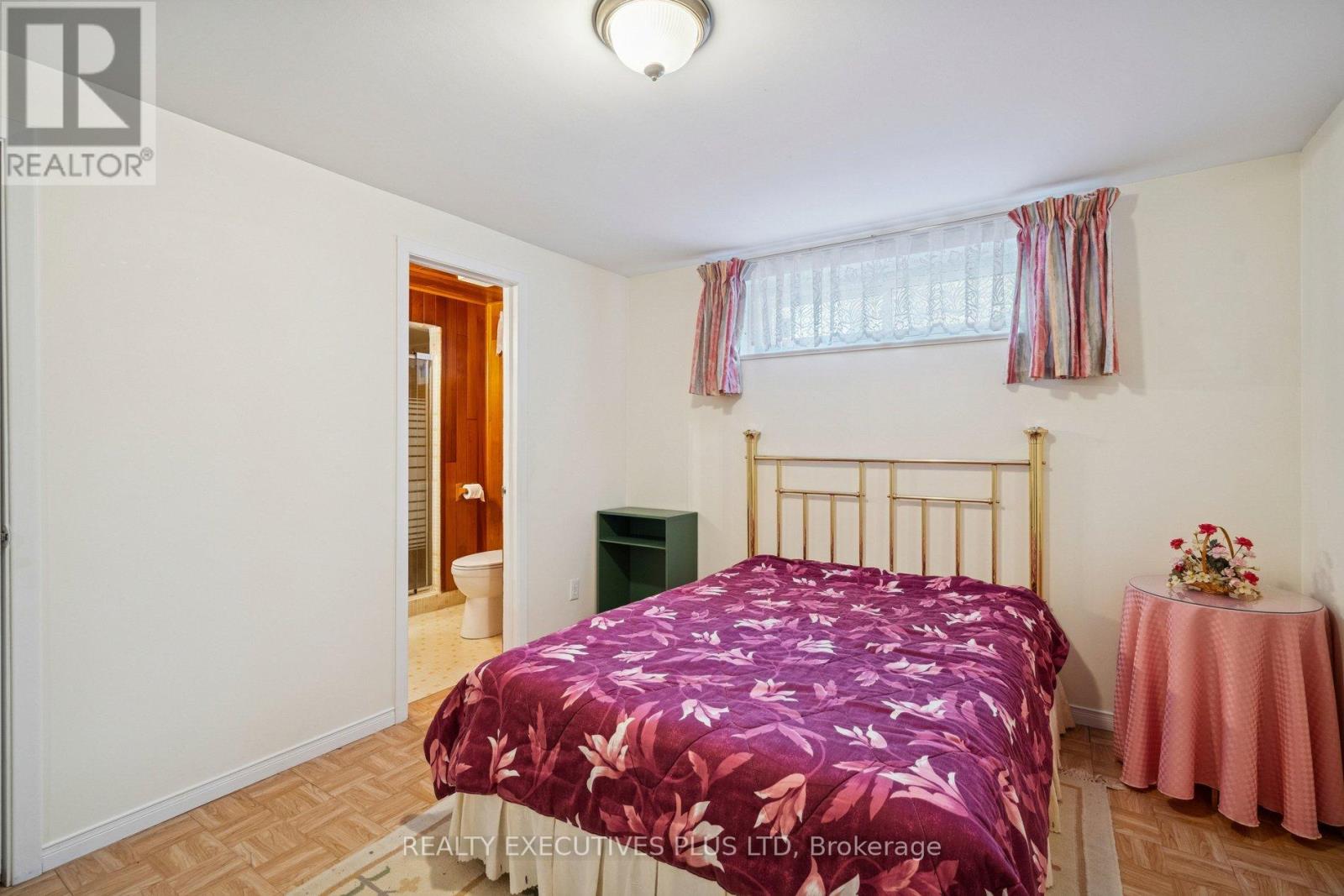 43 Marlebon Road, Toronto (West Humber-Clairville), Ontario  M9V 3V8 - Photo 22 - W12886460