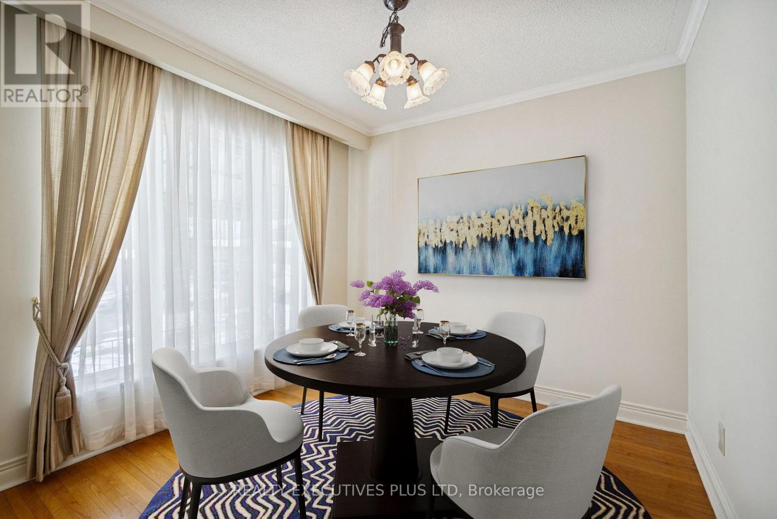 43 Marlebon Road, Toronto (West Humber-Clairville), Ontario  M9V 3V8 - Photo 7 - W12886460