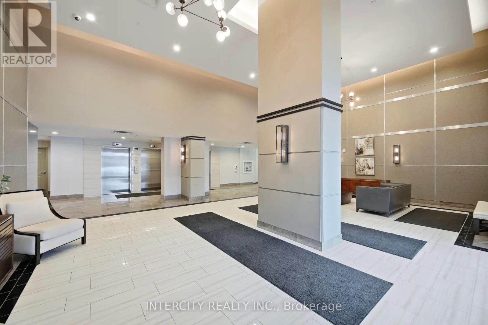 308 - 2486 Old Bronte Road, Oakville (Wm Westmount), Ontario  L6M 9Y5 - Photo 5 - W12886516