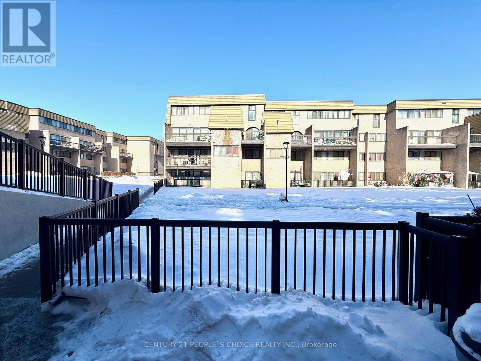 231 Building B - 2095 Roche Court, Mississauga (Sheridan), Ontario  L5K 2C8 - Photo 3 - W12886688