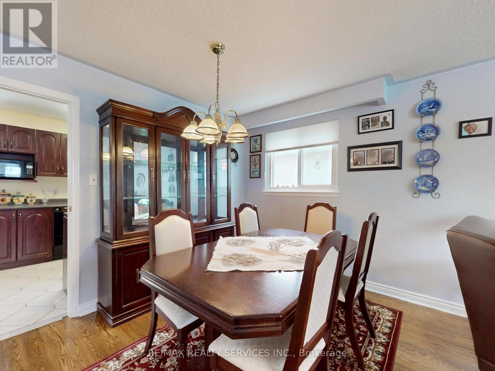 16 Grassington Crescent, Brampton (Northgate), Ontario  L6S 1Z6 - Photo 15 - W12886772