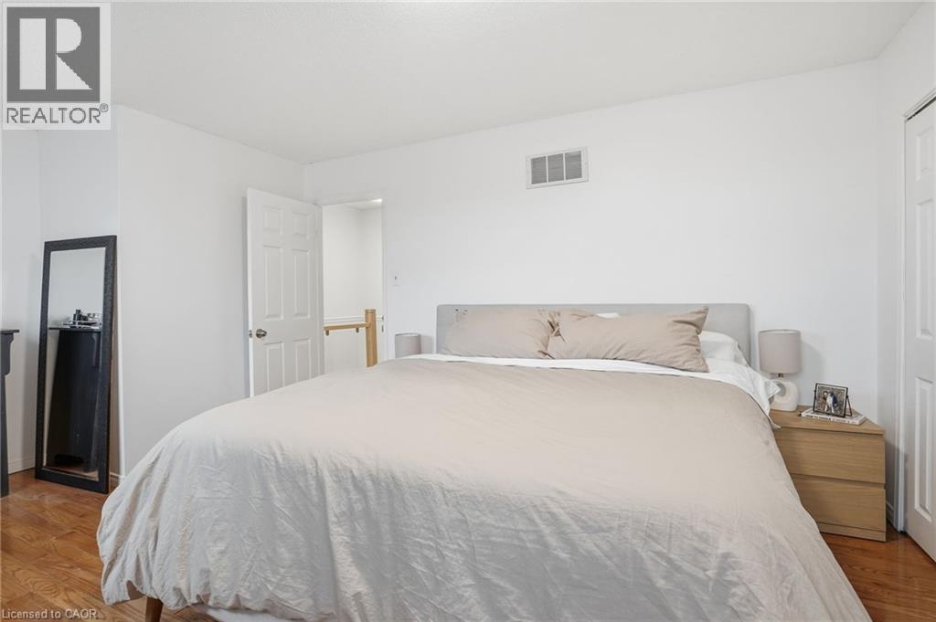 391 Stone Church Road E Unit# 63, Hamilton, Ontario  L9B 2H3 - Photo 23 - 40799178