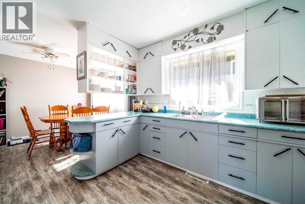 101 11 Street, Wainwright, Alberta  T9W 1G9 - Photo 6 - A2222107