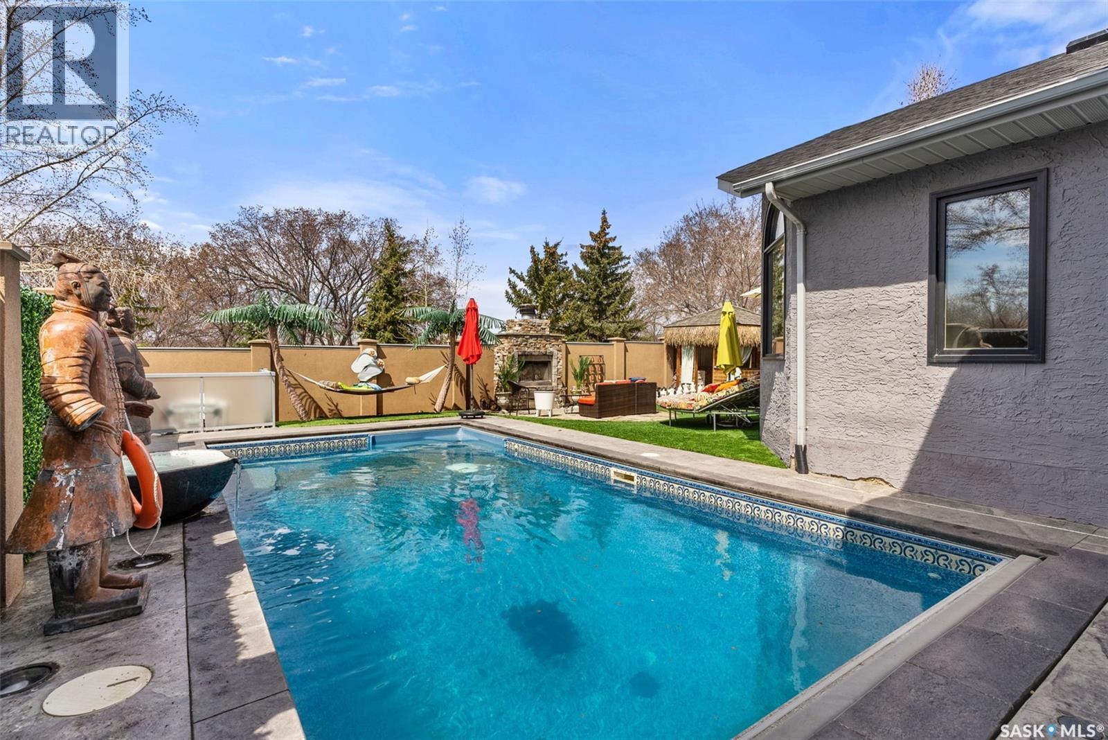 3606 Selinger Crescent, Regina, Saskatchewan  S4V 2H6 - Photo 5 - SK030503