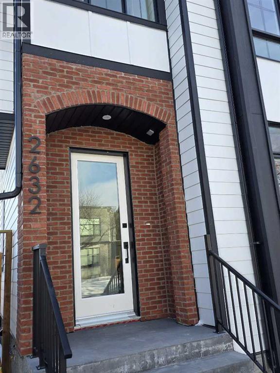 2632 36 Street Sw, Calgary, Alberta  T3E 2Z8 - Photo 2 - A2282659