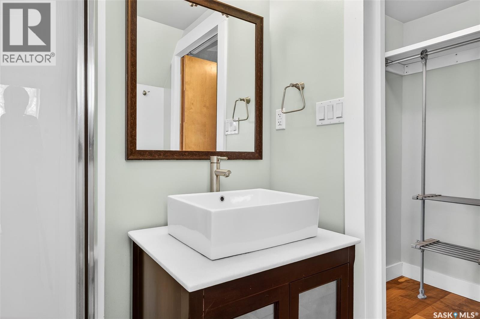 1037 Lillooet Street W, Moose Jaw, Saskatchewan  S6H 4Z9 - Photo 31 - SK030437