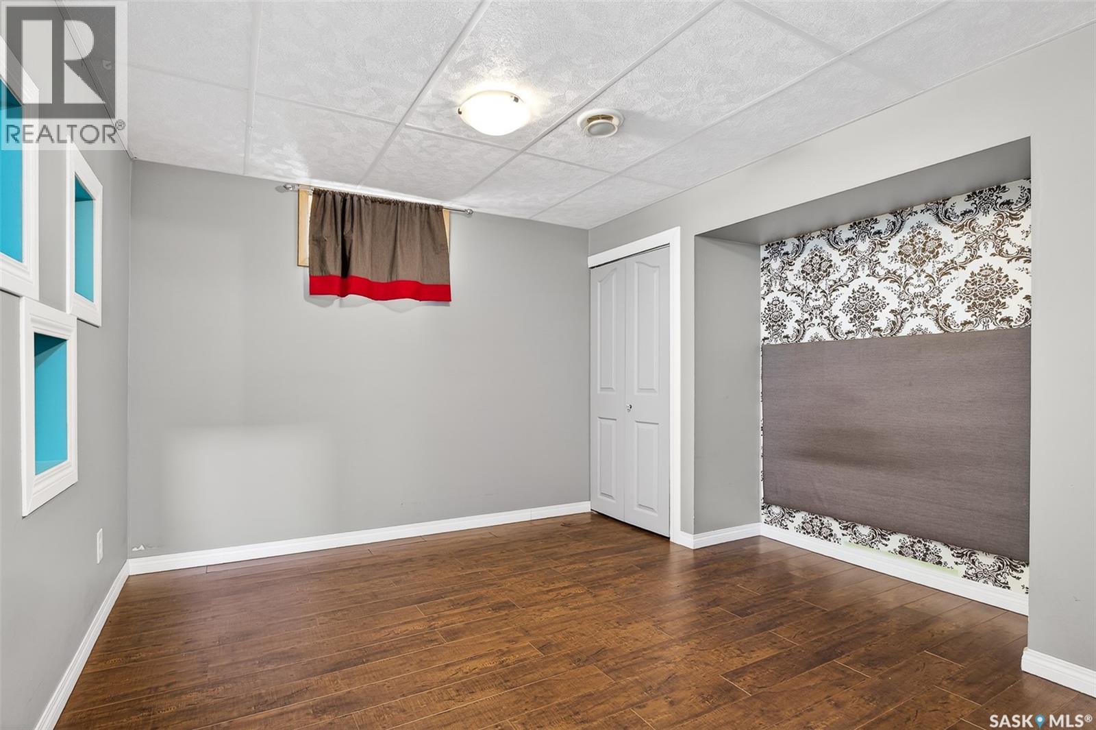 1037 Lillooet Street W, Moose Jaw, Saskatchewan  S6H 4Z9 - Photo 32 - SK030437