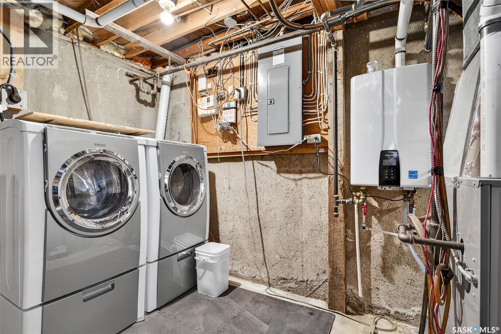 1037 Lillooet Street W, Moose Jaw, Saskatchewan  S6H 4Z9 - Photo 36 - SK030437