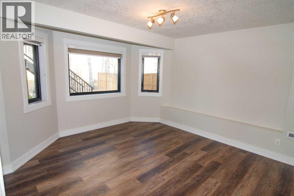7220 Bow Crescent Nw, Calgary, Alberta  T3B 2B9 - Photo 40 - A2286608