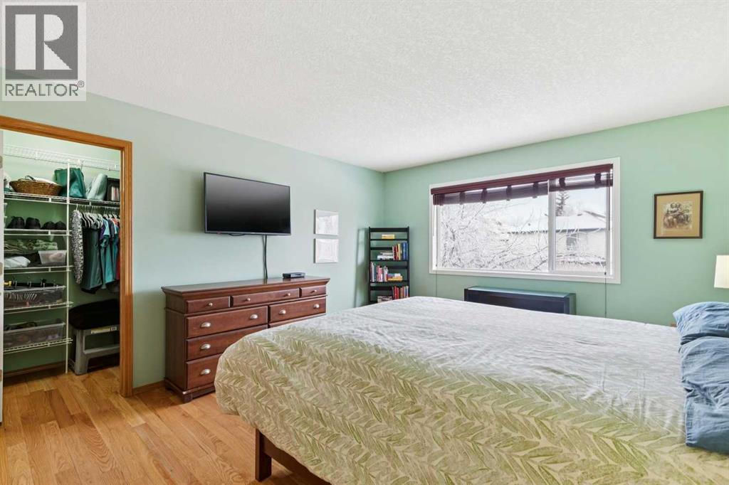 304 Mt Brewster Circle Se, Calgary, Alberta  T2Z 3J2 - Photo 24 - A2288906