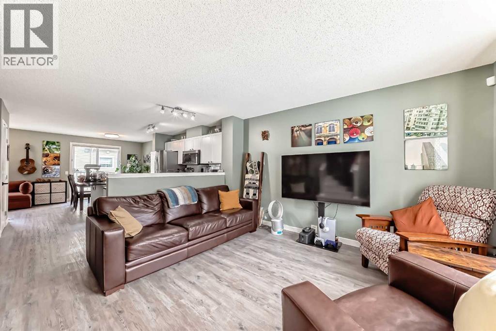 389 Elgin Gardens Se, Calgary, Alberta  T2Z 4T8 - Photo 9 - A2289271